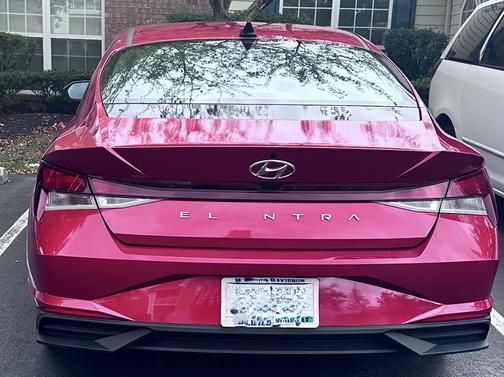 2021 Hyundai ELANTRA SEL