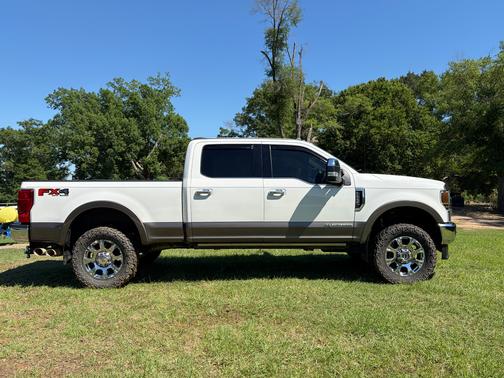 White 2021 Ford F-250 King Ranch