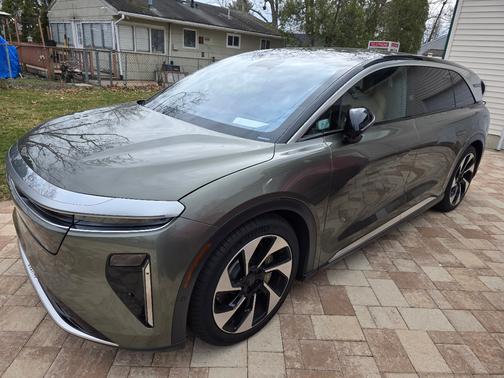 2026 Lucid Gravity Grand Touring