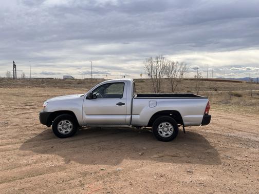 2005 Toyota Tacoma Base