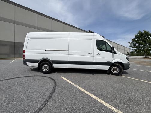 2014 Mercedes-Benz Sprinter High Roof