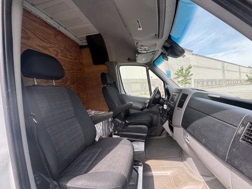 2014 Mercedes-Benz Sprinter High Roof