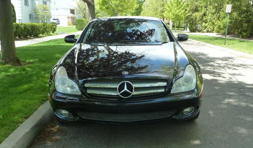 Black 2009 Mercedes-Benz CLS-Class CLS 550