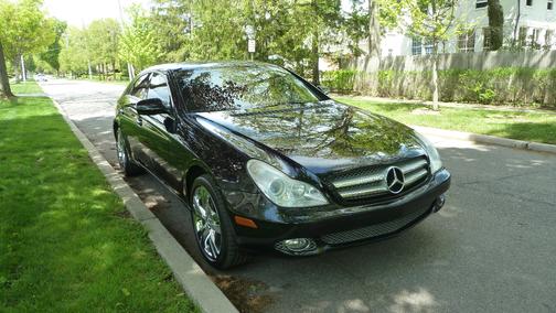 Black 2009 Mercedes-Benz CLS-Class CLS 550