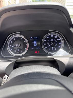 2022 Hyundai SONATA SE