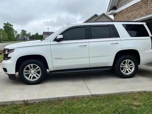 Photo 1 of 19 of 2018 Chevrolet Tahoe LT