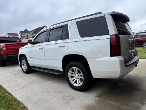 Photo 2 of 19 of 2018 Chevrolet Tahoe LT