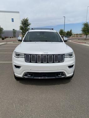 White 2017 Jeep Grand Cherokee Overland
