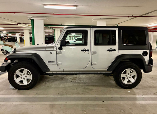 2011 Jeep Wrangler Unlimited Sport