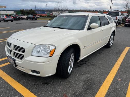 2005 Dodge Magnum R/T