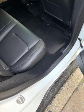 White 2023 Tesla Model Y Long Range