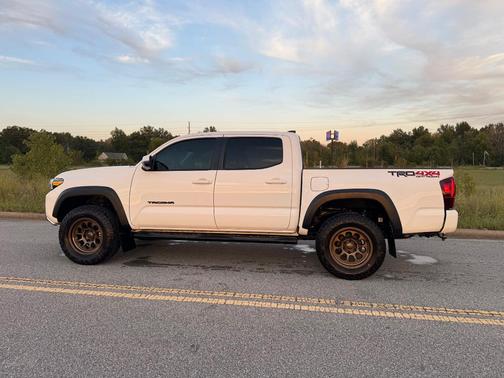 White 2023 Toyota Tacoma TRD Off Road