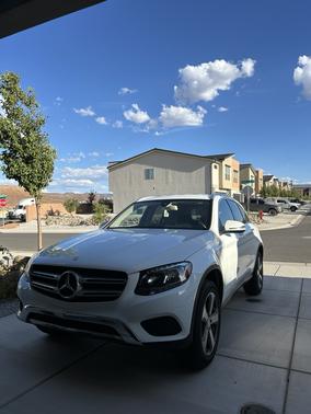 White 2017 Mercedes-Benz GLC 300 Base