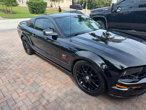 Black 2006 Ford Mustang GT