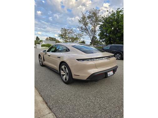 2022 Porsche Taycan Taycan