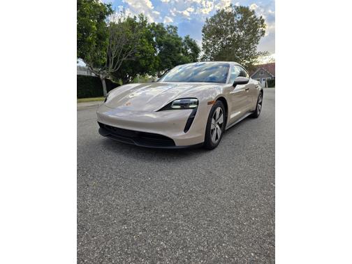 2022 Porsche Taycan Taycan