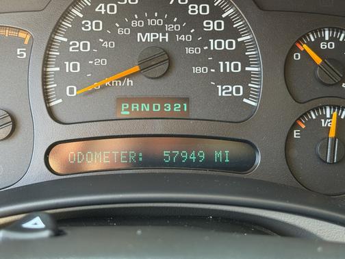 2004 Chevrolet Silverado 2500 LT H/D Crew Cab