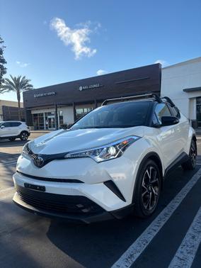 White 2019 Toyota C-HR XLE