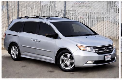 Silver 2012 Honda Odyssey Touring