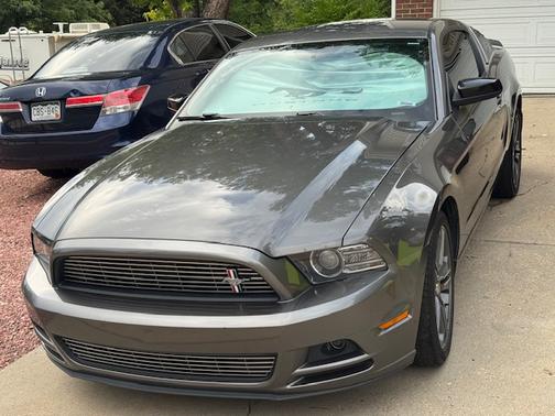 2014 Ford Mustang V6 Premium