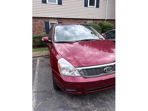 2011 Kia Sedona LX