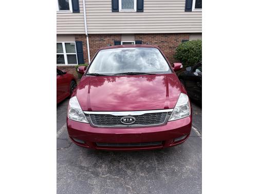 2011 Kia Sedona LX