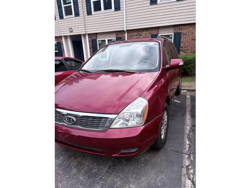 2011 Kia Sedona LX