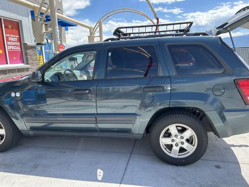 2005 Jeep Grand Cherokee Laredo