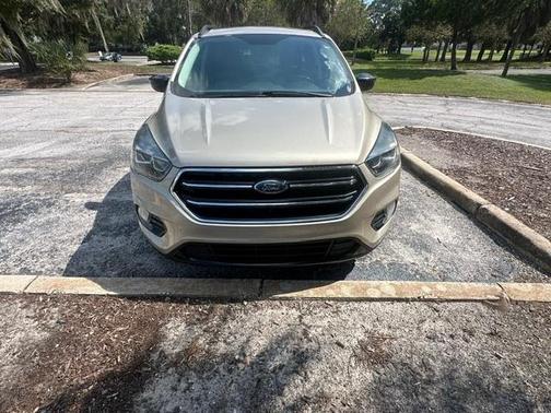 Gold 2017 Ford Escape SE