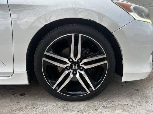 2017 Honda Accord Sport SE