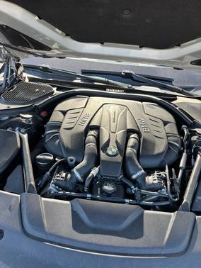 Silver 2016 BMW 750 i