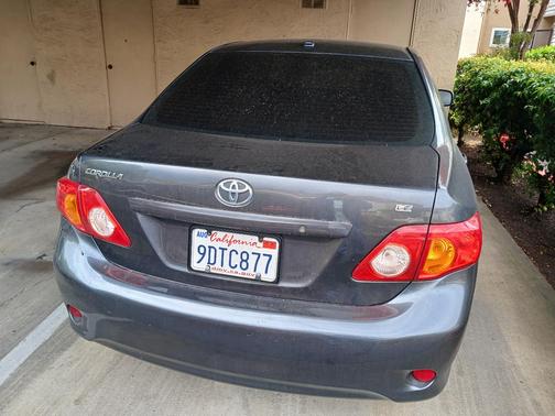 Gray 2010 Toyota Corolla LE