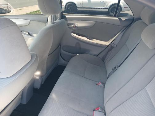 Gray 2010 Toyota Corolla LE