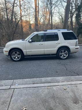 2009 Mercury Mountaineer Premier