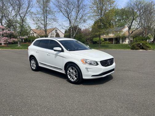 2015 Volvo XC60 T5 Premier