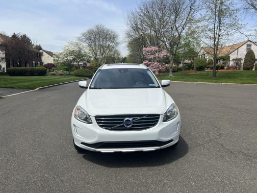 2015 Volvo XC60 T5 Premier