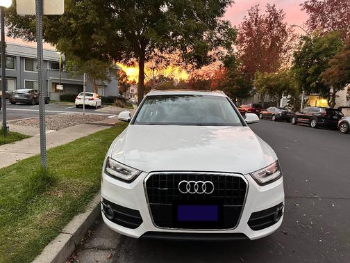 2015 Audi Q3 2.0T Premium Plus