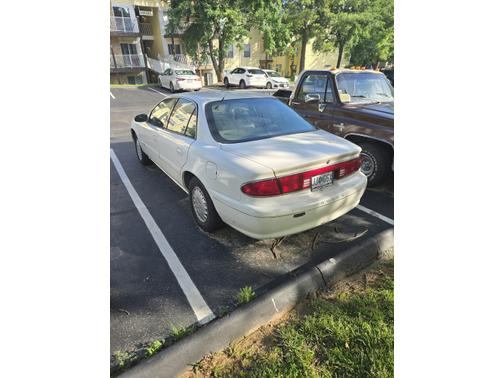 White 2001 Buick Century Limited