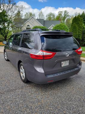 2015 Toyota Sienna LE