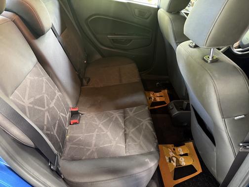 2011 Ford Fiesta SE