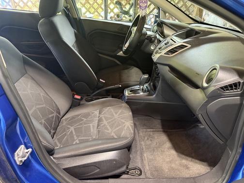 2011 Ford Fiesta SE