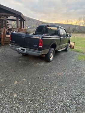 2002 Ford F-250 Lariat SuperCab Super Duty