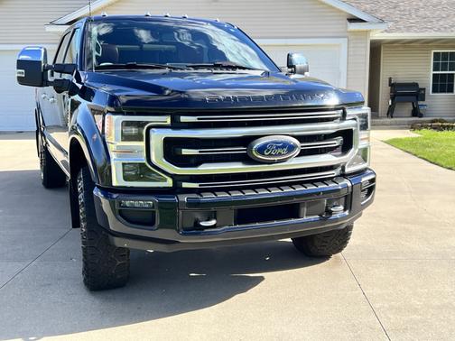 Blue 2022 Ford F-350 Platinum