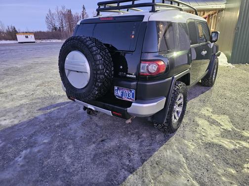 2014 Toyota FJ Cruiser Base