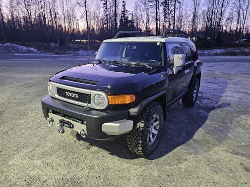 2014 Toyota FJ Cruiser Base