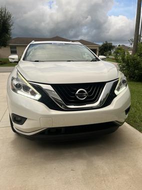 White 2018 Nissan Murano Platinum