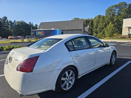 2005 Nissan Maxima SL
