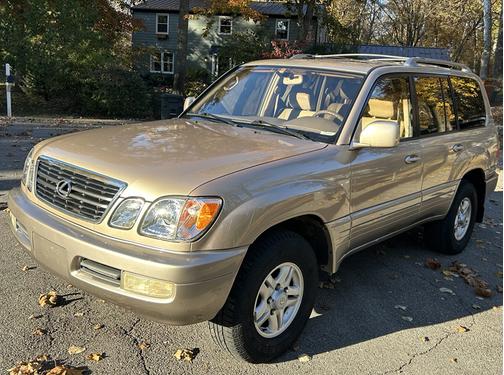 Beige 1999 Lexus LX 470 Base