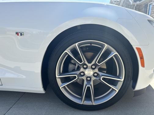 2023 Chevrolet Camaro 2LT