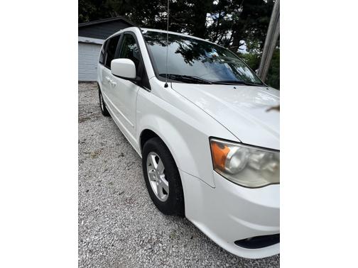 2011 Dodge Grand Caravan Crew